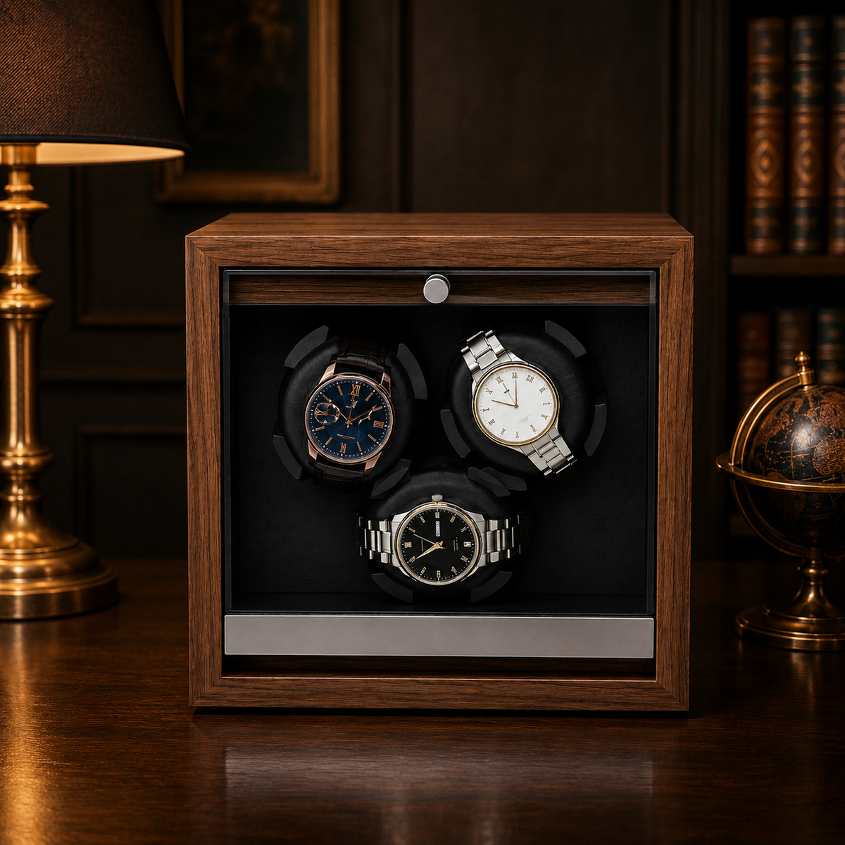 Remontoir Triomine bois vue d'ensemble, montres installées